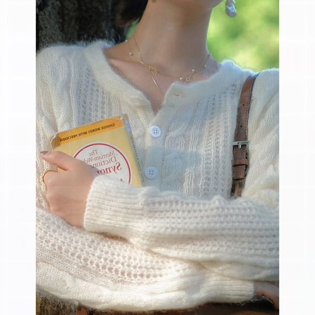Loose-Fit Pointelle Cardigan - Long Sleeve Plain