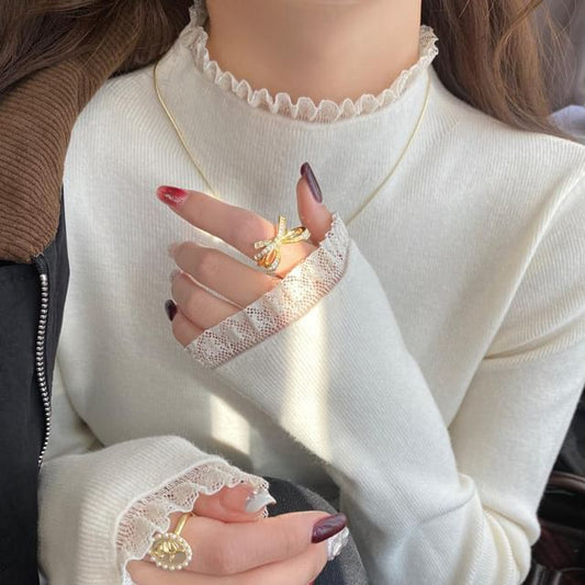 Mock-Neck Long-Sleeve Basic Knit Tee