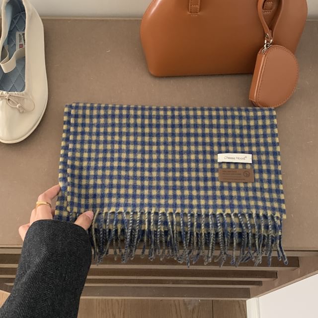 Applique Plaid Fringed Scarf Trim