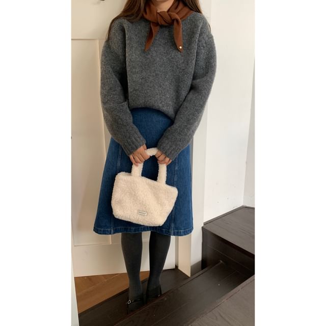 Buttoned Heart Scarf