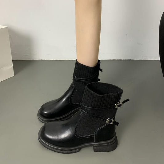 Platform Panel Knit Buckled Short Boots