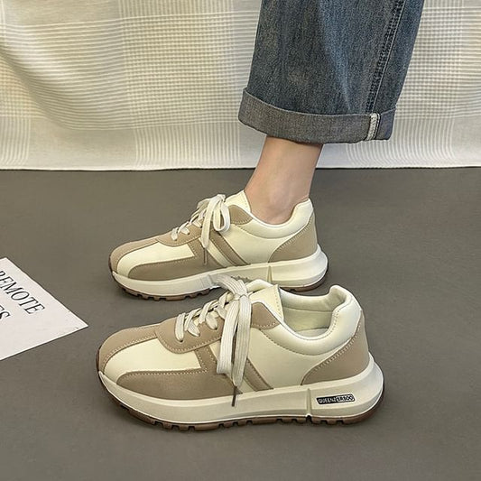 Sneakers Platform Panel