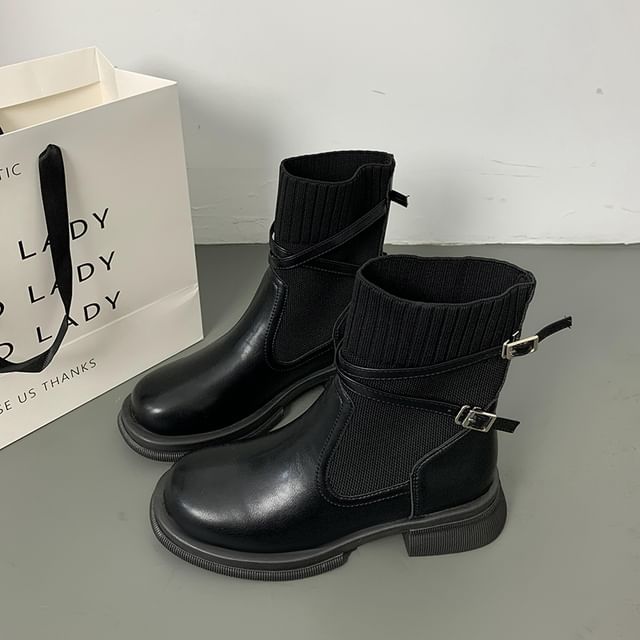 Platform Panel Knit Buckled Short Boots