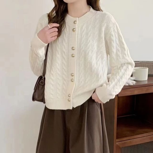 Cable Knit Crewneck Cropped Cardigan