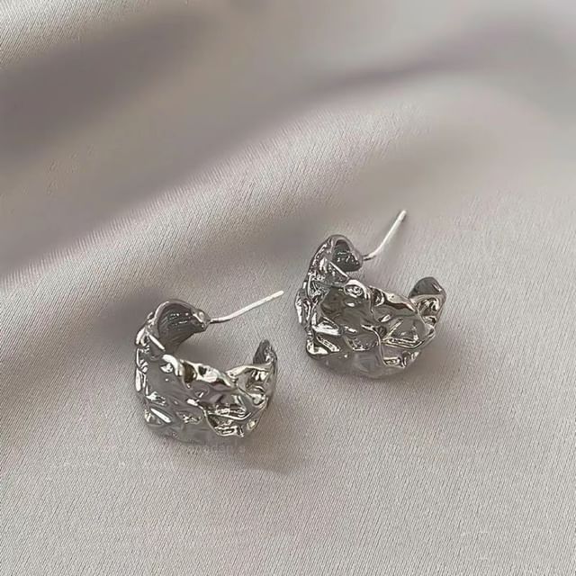 Earring Metal