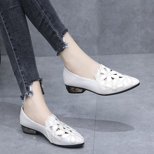 Pumps Chunky Floral Embroidered Heel