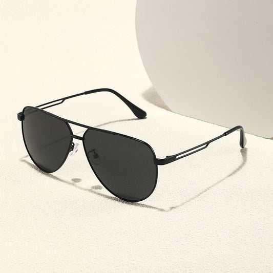 Metal Aviator Sunglasses