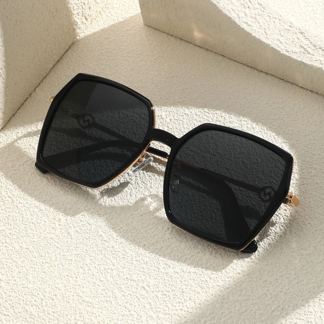 Sunglasses Geometric Oversized