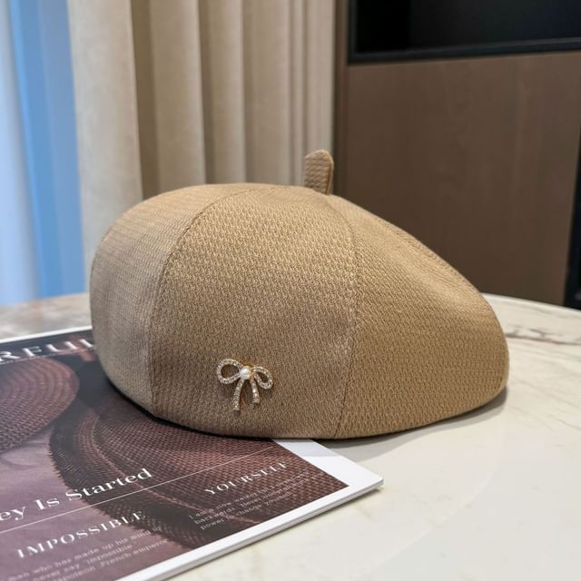 Faux Beret Rhinestone Bow Pearl