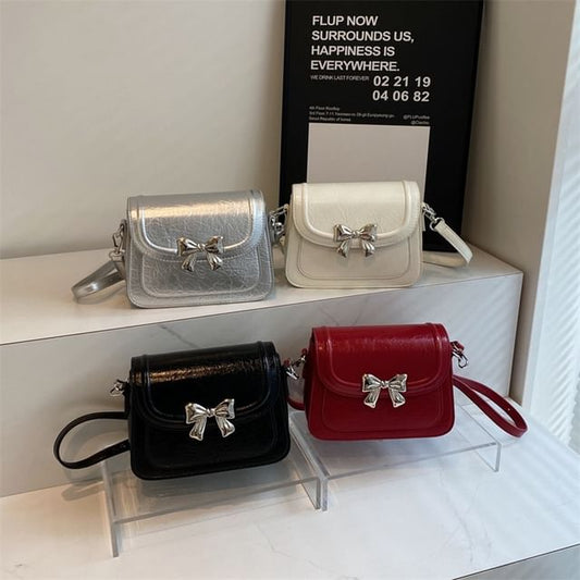 Bag Flap Accent Bow Crossbody