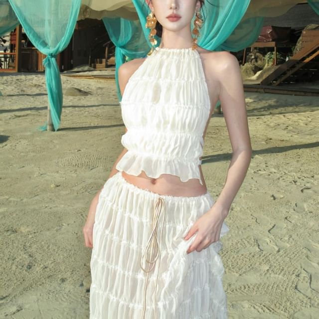 Maxi Cami Crop Set: Halter Plain A-Line + Top Rise High Skirt Neck
