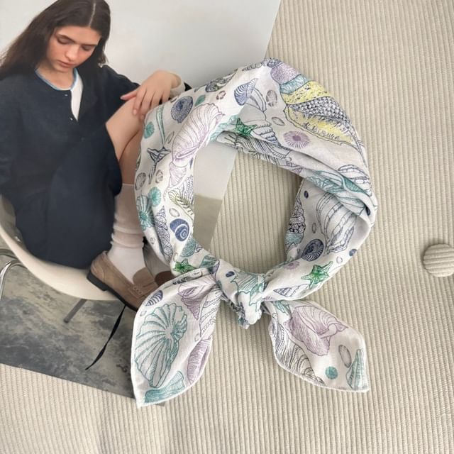 Print Scarf Floral Square