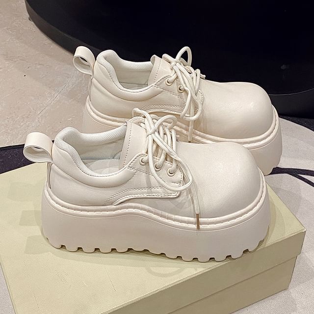 Lace-Up Derby Platform Shoes