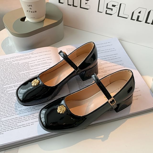 Accent Mary Chunky Jane Flower Heel Leather Pumps Patent