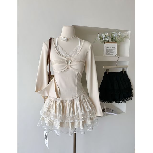 Tiered Mini Skirt with Lace Detail and Low-Rise Waist