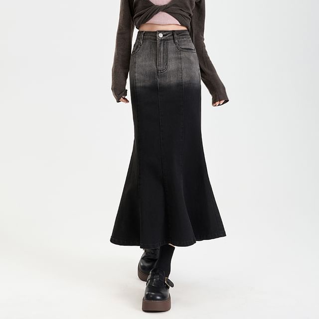 Gradient Washed Denim Mermaid Midi Skirt with High Rise