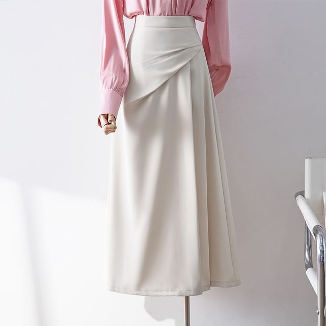 Asymmetrical Shirred Midi A-Line Skirt with High Rise