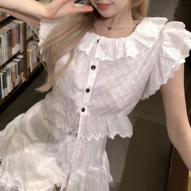 Mini Embroidered Trim Skirt A-Line Flower Lace Cap-Sleeve High Waist / Plain Blouse