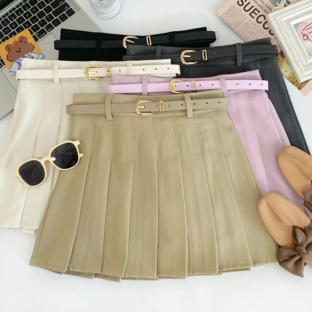 Pleated Mini Flared Skirt with Belt and High Waist