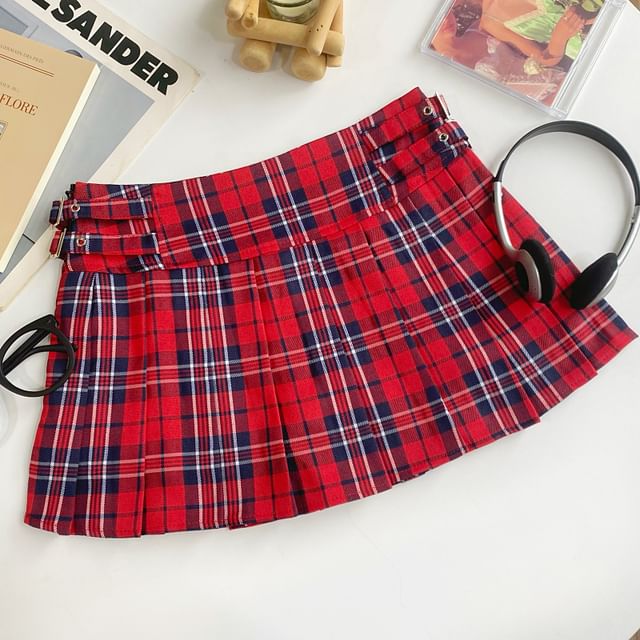Plaid Pleated Mini Flared Skirt with Buckle and High Waist
