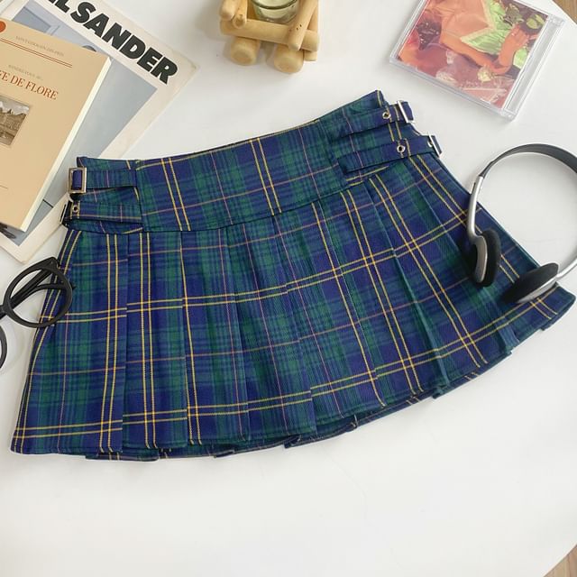 Plaid Pleated Mini Flared Skirt with Buckle and High Waist