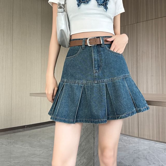Pleated High A-Line Skirt Mini Denim Rise