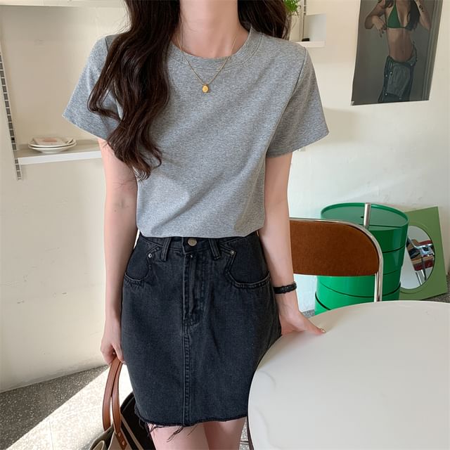 T-Shirt Plain Crewneck Crop Short-Sleeve