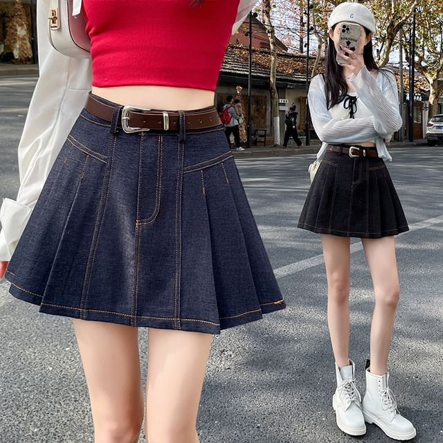 Chic Pleated Denim A-Line Mini Skirt