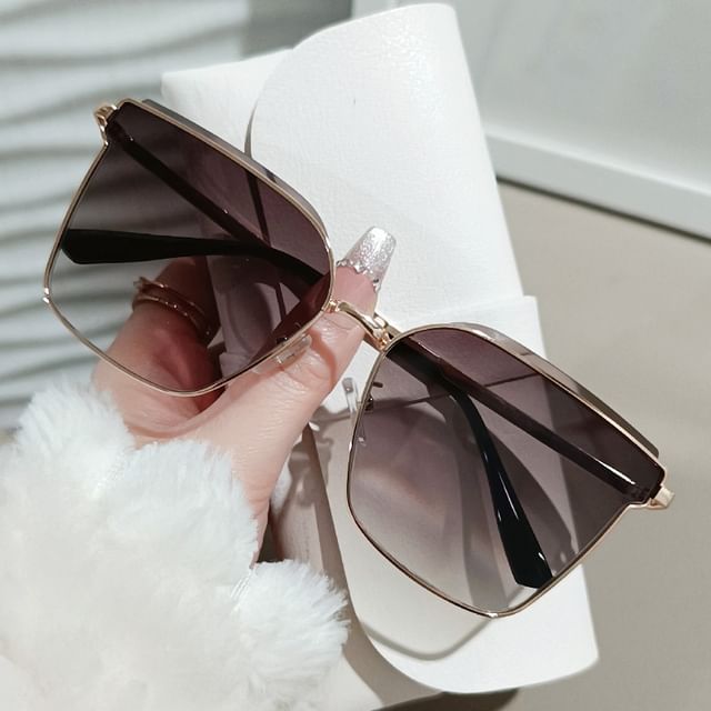 Gradient Sunglasses Square