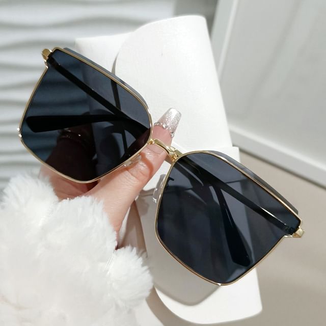 Gradient Sunglasses Square