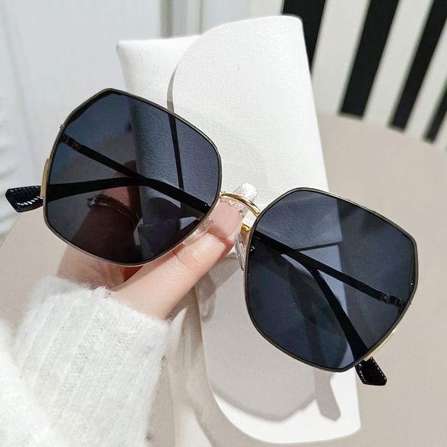 Square Gradient Sunglasses