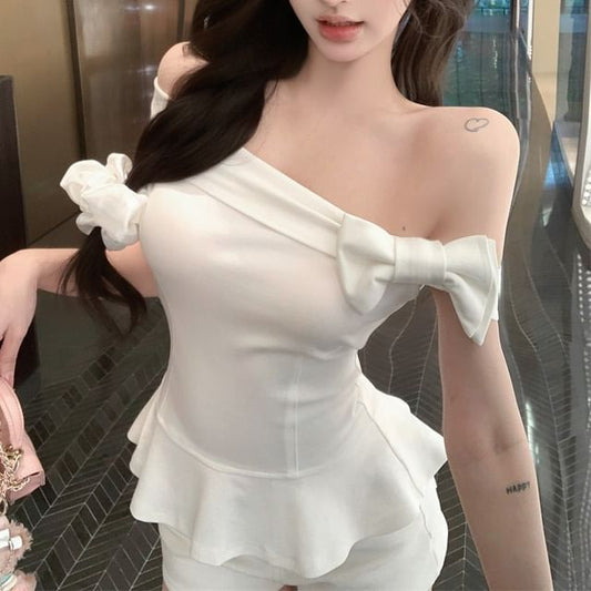 Plain Bow Accent Hem Ruffle Off-Shoulder T-Shirt Crop