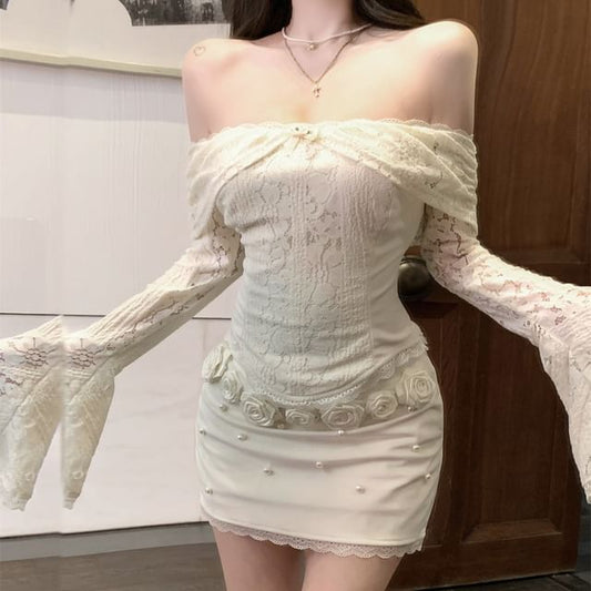 Floral Panel Long-Sleeve Slim Top / Mini Pencil Crop Lace High Rise Accent Off-Shoulder Skirt Fit