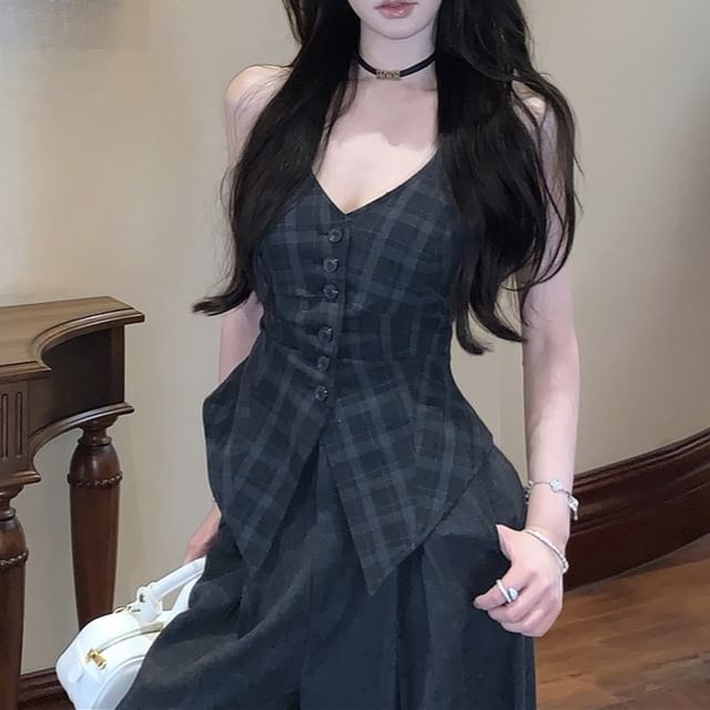 Top V-Neck Plaid Sleeveless Button-Up