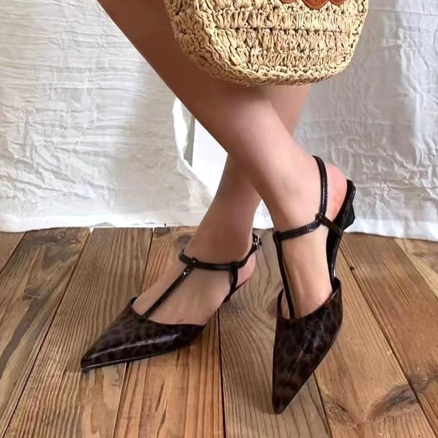 Sandals Pointed Leopard Print Toe Slingback