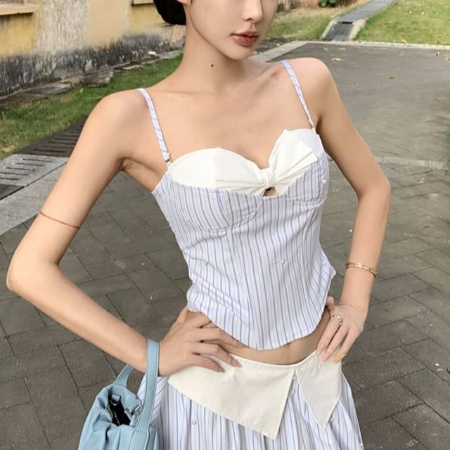 A-Line Neckline Waist Top Crop Cutout Mock High Sweetheart / Striped Skirt Two-Piece Maxi Camisole