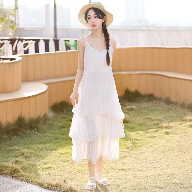 Lace Maxi A-Line Dress with V-Neck and Thin Straps
