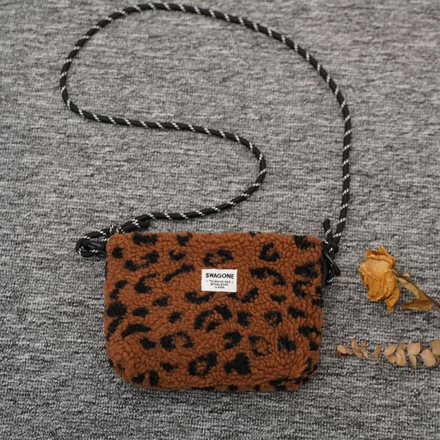 Fleece Applique Bag Crossbody