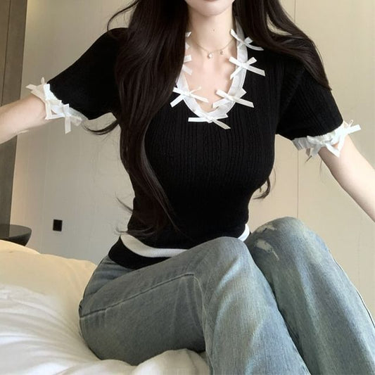 Cap-Sleeve Plain Bow Accent V-Neck Top