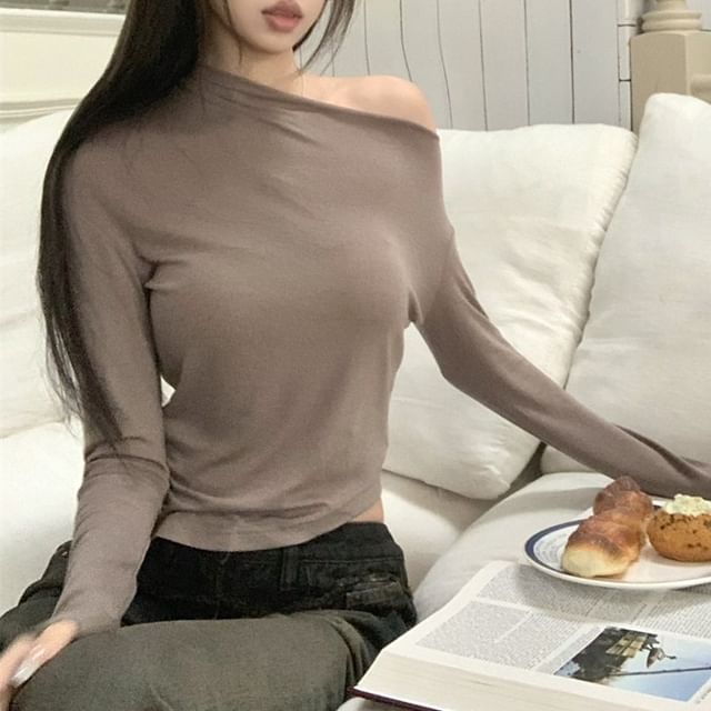 Long-Sleeve Shoulder Top Plain Off Crop