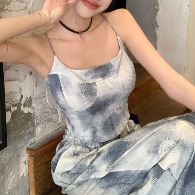 Neck Scoop Tie Dye Camisole Waist Drawstring Leg Cropped Wide / Pants Top