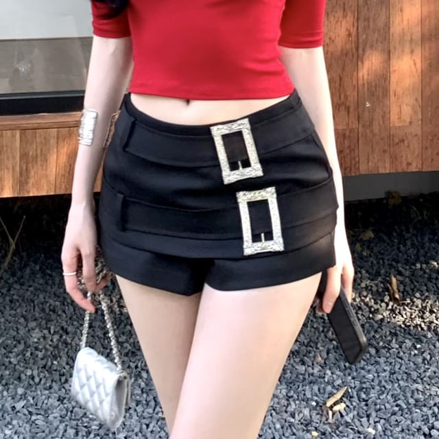 Shorts / Buckled Crew Rhinestone Plain Rise Short-Sleeve Low Neck Crop Tee