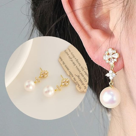Clip-On Earring Flower Rhinestone / Pearl Faux Drop