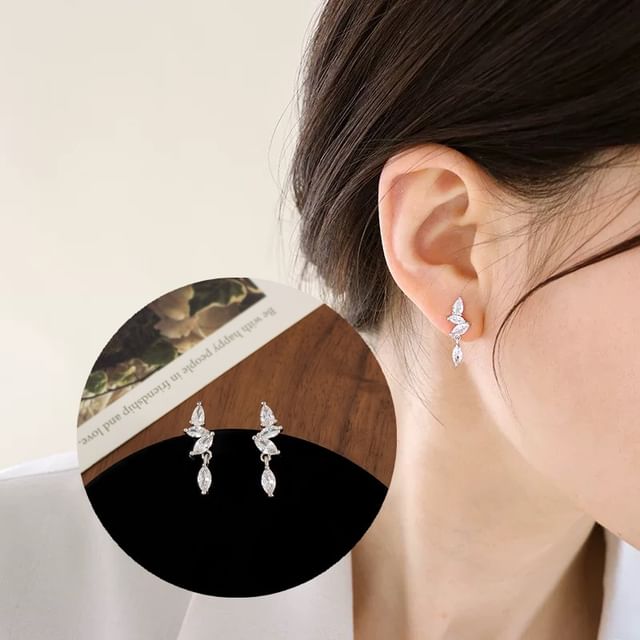 Drop Clip-On Earring / Rhinestone
