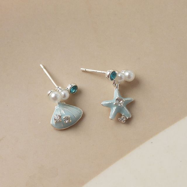 Rhinestone Star Asymmetrical / Clip-On Earring Drop