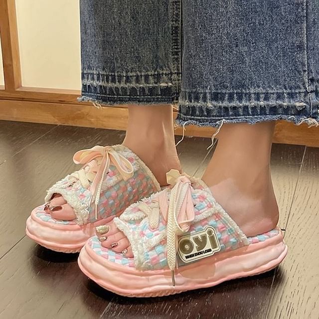 Frayed Platform Sandals Sneakers Lace-Up Checkerboard