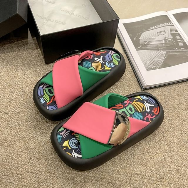 Cross Leather Two Platform Sandals Tone Strap Faux