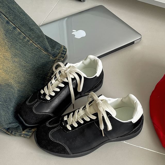 Lace-Up Sneakers Leather Faux