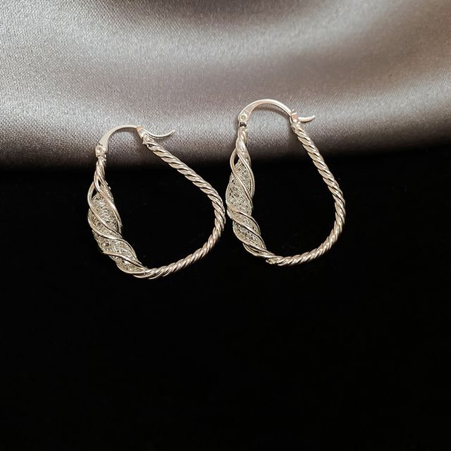 (Various Alloy Twisted Hoop Earring Designs)