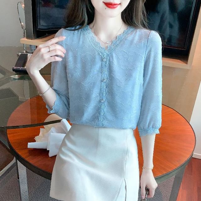 V-Neck Lace Trim Plain Top - Three-Quarter Sleeve